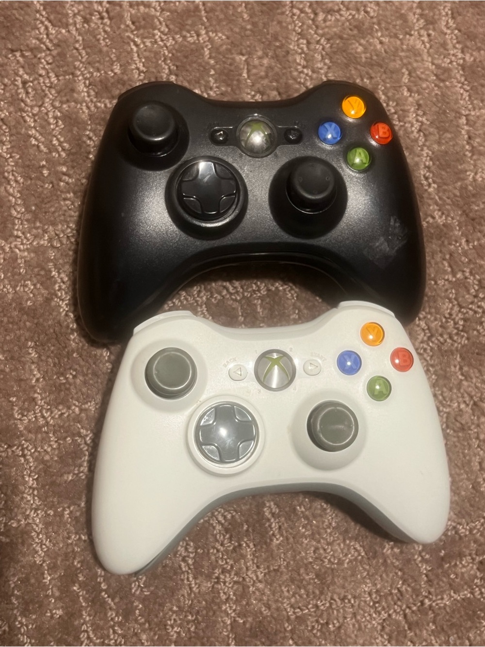 Lot of 2 Genuine Microsoft Xbox 360 Wireless Controllers Black & White OEM